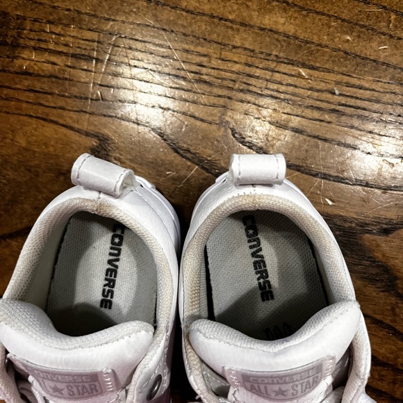 New! toddler Converse - Picture 2 of 6